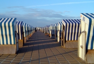 Schwierig aber möglich - Nachhaltigkeit im Sonne-Strand-Tourismus Klaus Steves  / pixelio.de